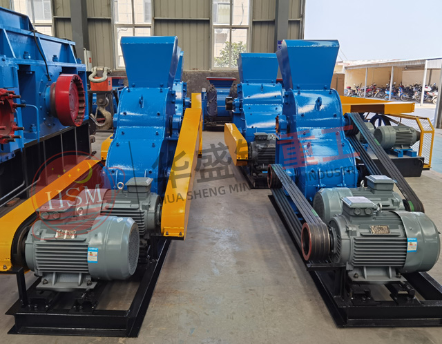 建筑水泥塊破碎產(chǎn)量70噸以上用哪個型號雙級破碎機？